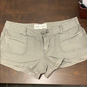 Women’s Aeropostale shorts